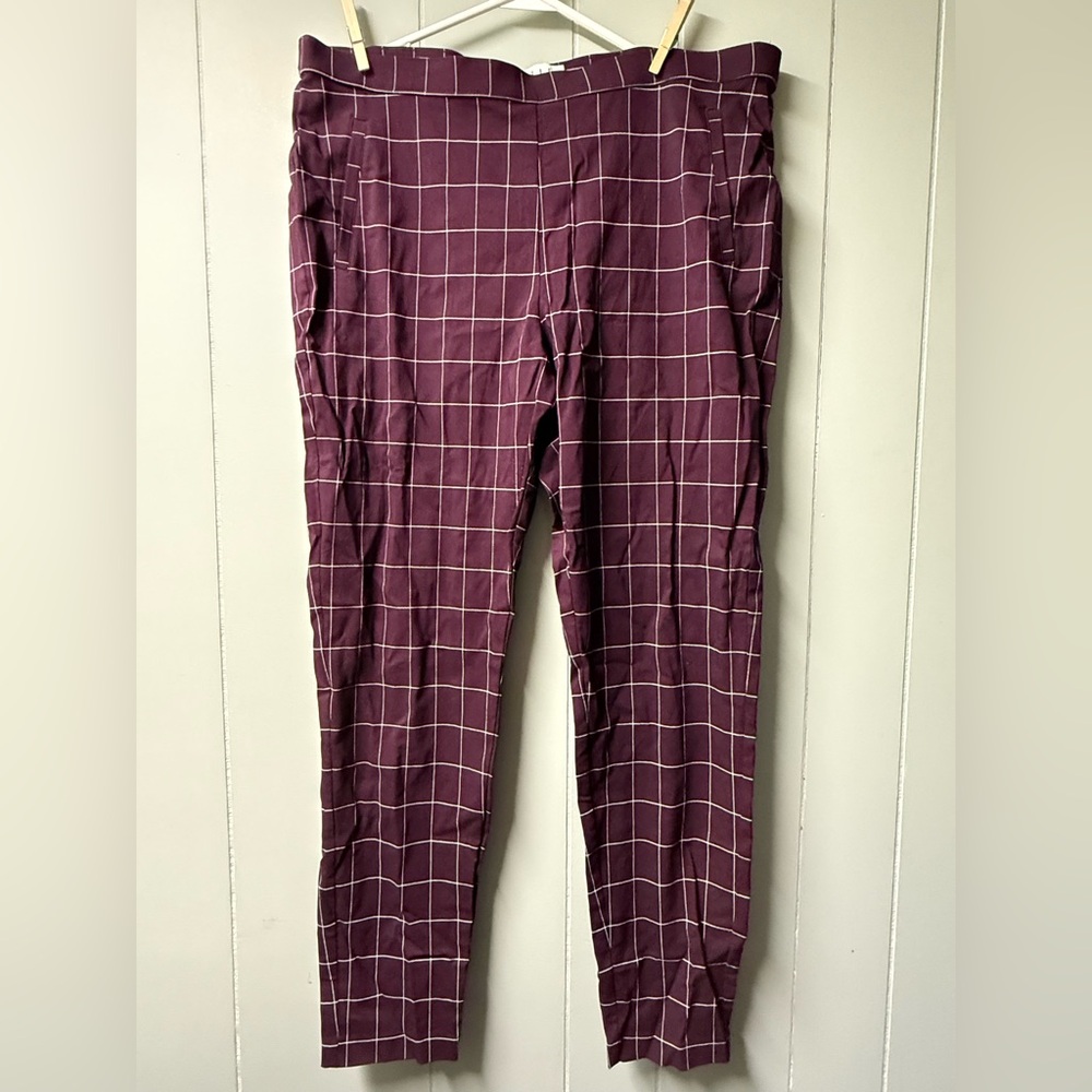 Elle Burgundy Windowpane Ankle Pants
